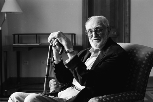 MI EVOLUCIÓN POLÍTICA

Siempre he creído en un socialismo humanista, internacionalista y altermundista, pero la crisis de 2008 me hizo pensar que Marx no se equivocaba al invocar la violencia revolucionaria como el único instrumento eficaz de cambio social. En un mundo dominado