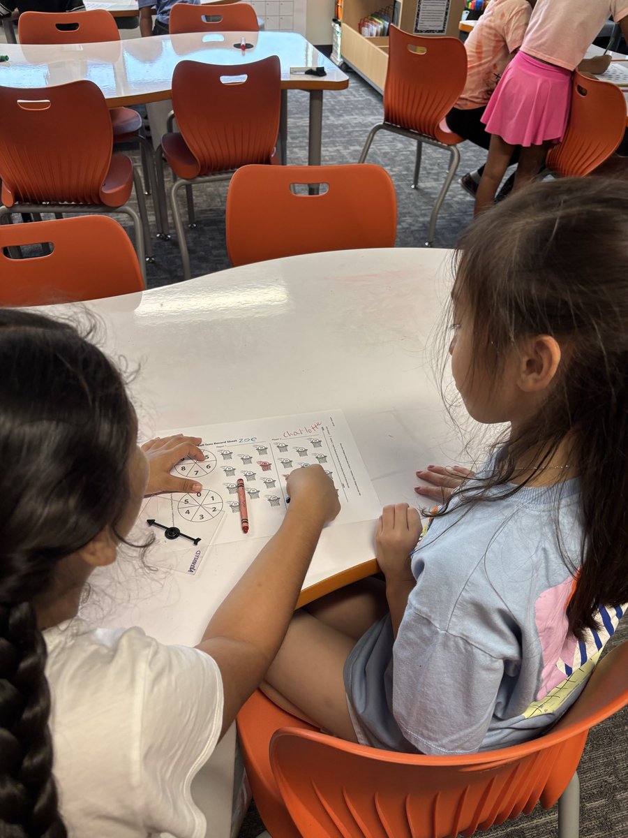 A little Round Ball 🏀 Tens for some rounding practice! Building our Hands on station one game at a time! <a href="/HumbleISD_CE/">Centennial Elementary</a>