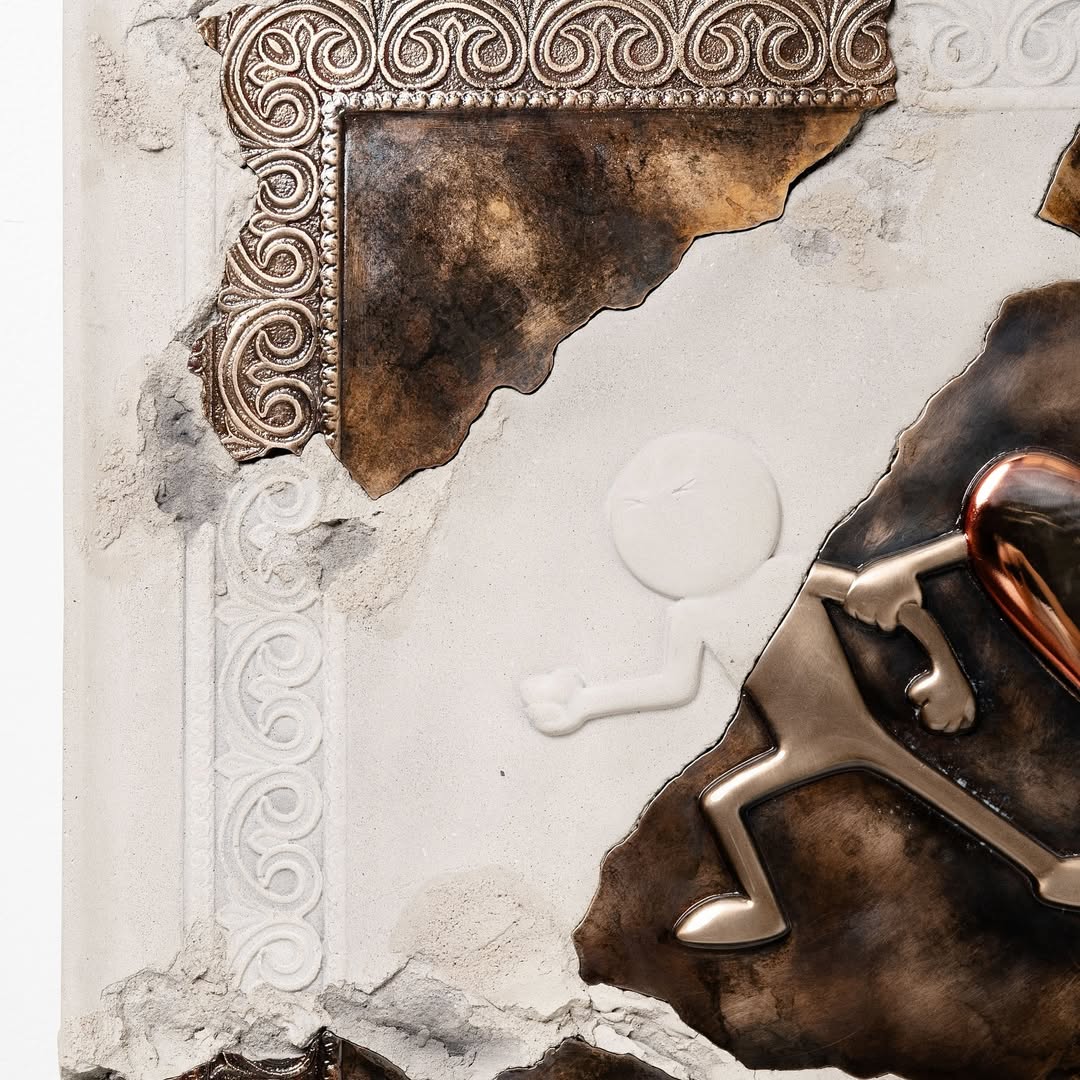 Artful_Explorer's tweet image. In “Love Holds Us Together,” @kaiart shows what it means to stay, to reach, to hold.
It’s about more than love — it’s about the act of holding on.

#LoveHoldsUsTogether #KaiArt #SculptureArt #BronzeArt #ModernSculpture #ArtStorytelling #EmotionalSculpture