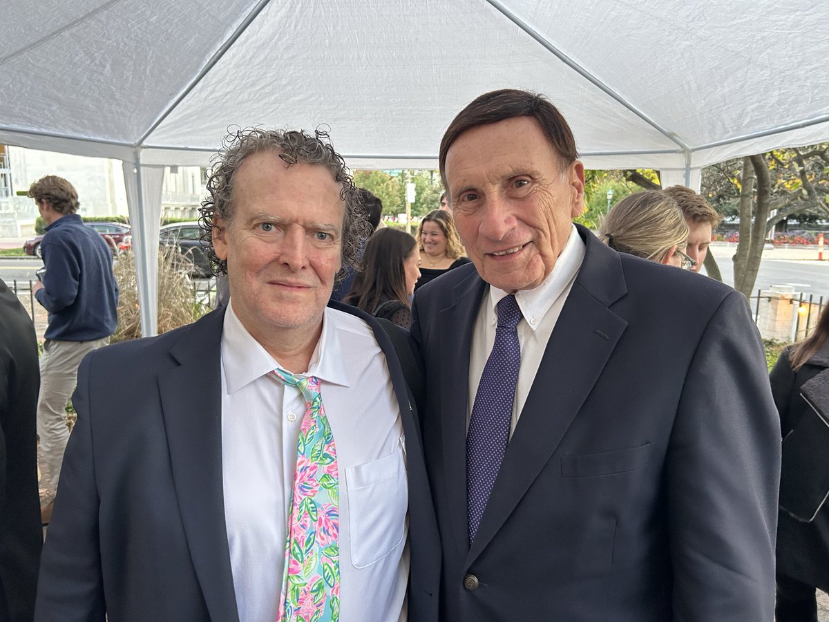 Had the pleasure of running into former Congressman John Mica today at Florida House — the only state embassy in DC.