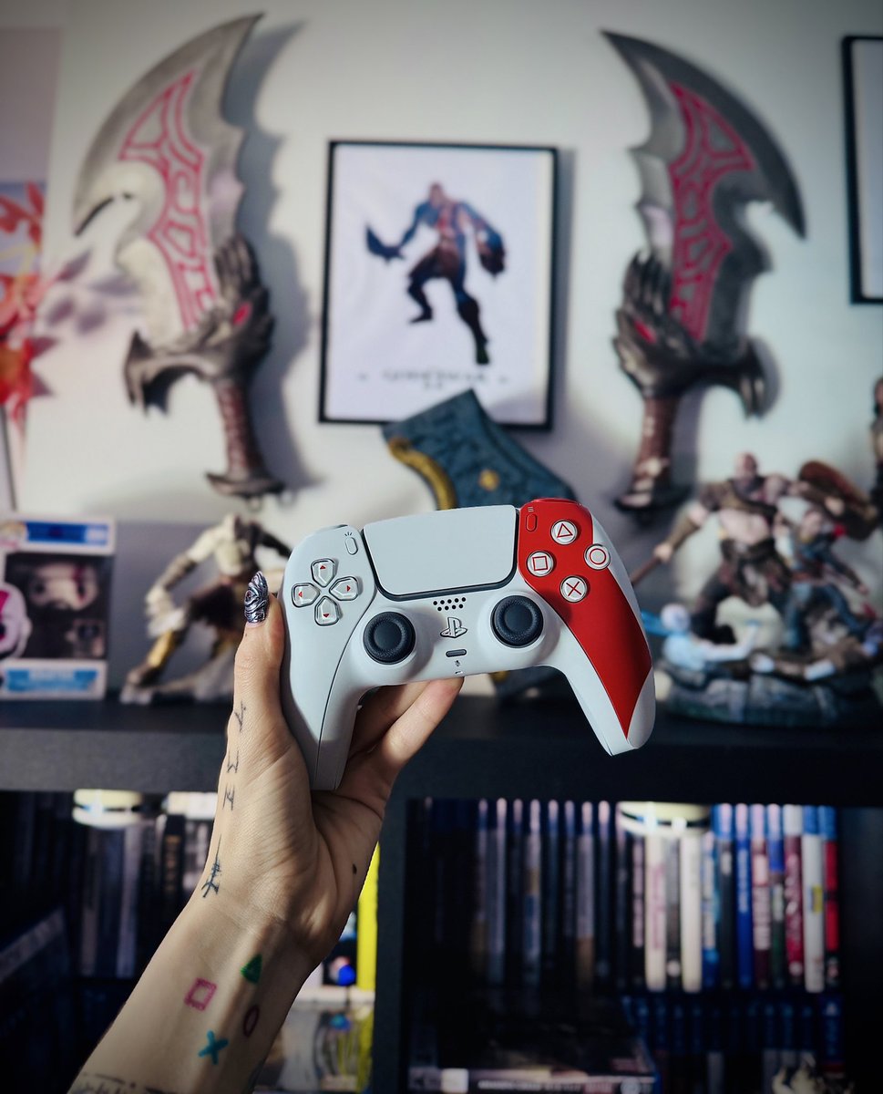 Menuda obra maestra de mando.

♦️God of War 20th Anniversary ♦️

Increíble <a href="/PlayStationES/">PlayStation España</a>
