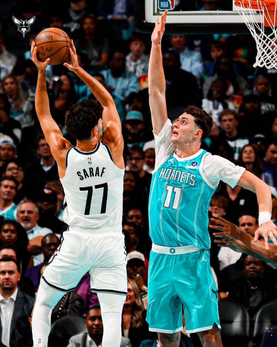 📊RYAN KALKBRENNER DOUBLE DOUBLE IN NBA DEBUT 
10 pts 
11 rbs
2 blks