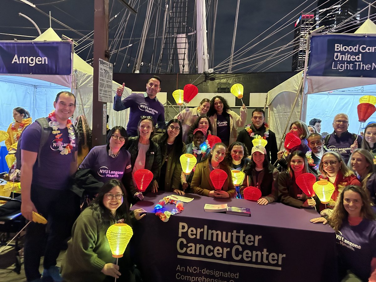 JohnPLeonardMD's tweet image. Enjoying @BloodCancerUtd Light the Night with @nyulangone @Perlmutter_CC team!