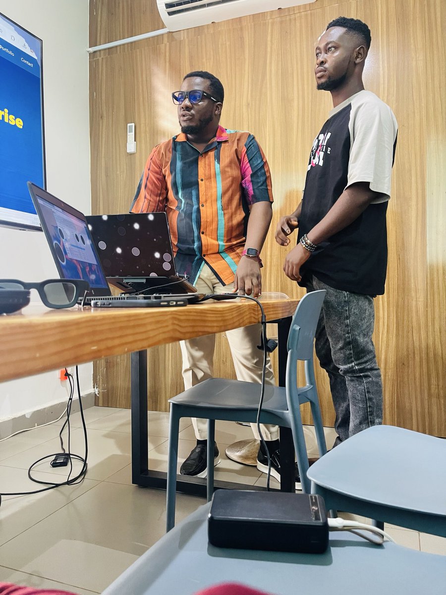 Ekanem00's tweet image. Yesterday, as part of our project work, I built a simple social media webpage and a marketplace using Tailwind CSS both connected to each other
It turned out to be a near perfect presentation, I’m proud of how far I’ve come.
Each project reminds me that every line of code matter