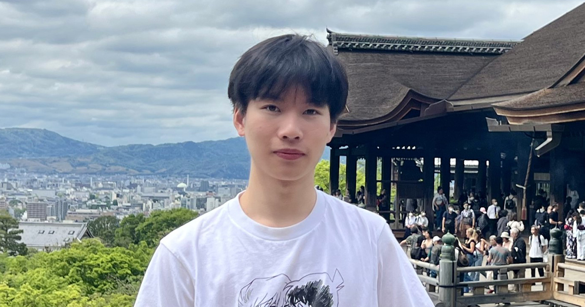 uwcse's tweet image. Congratulations to @UW @uwengineering #UWAllen’s Zhihan Zhang on earning a @Google PhD Fellowship to support his work on #AI agents that turn sensor data into actionable insights for improving health and well-being, with a focus on #sustainability. #HuskyExperience #HCI #phdlife