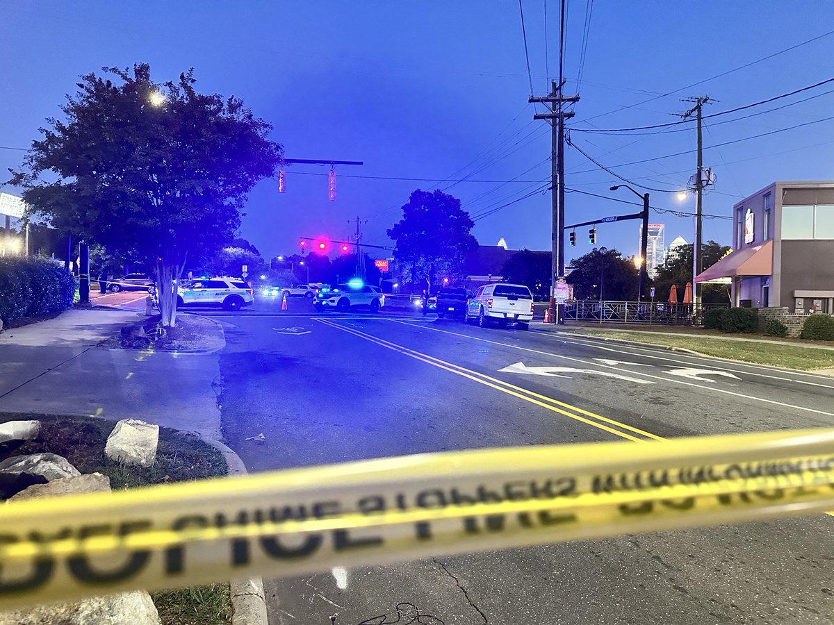 A police chase turned officer involved shooting has ended at the intersection of Freedom and W. Morehead. 

Chief Jennings says the suspect is dead &amp; no officers were injured. The chase began on Brookshire &amp; involved a kidnapping. 

<a href="/CMPD/">CMPD News</a> says SBI is taking over the OIS.