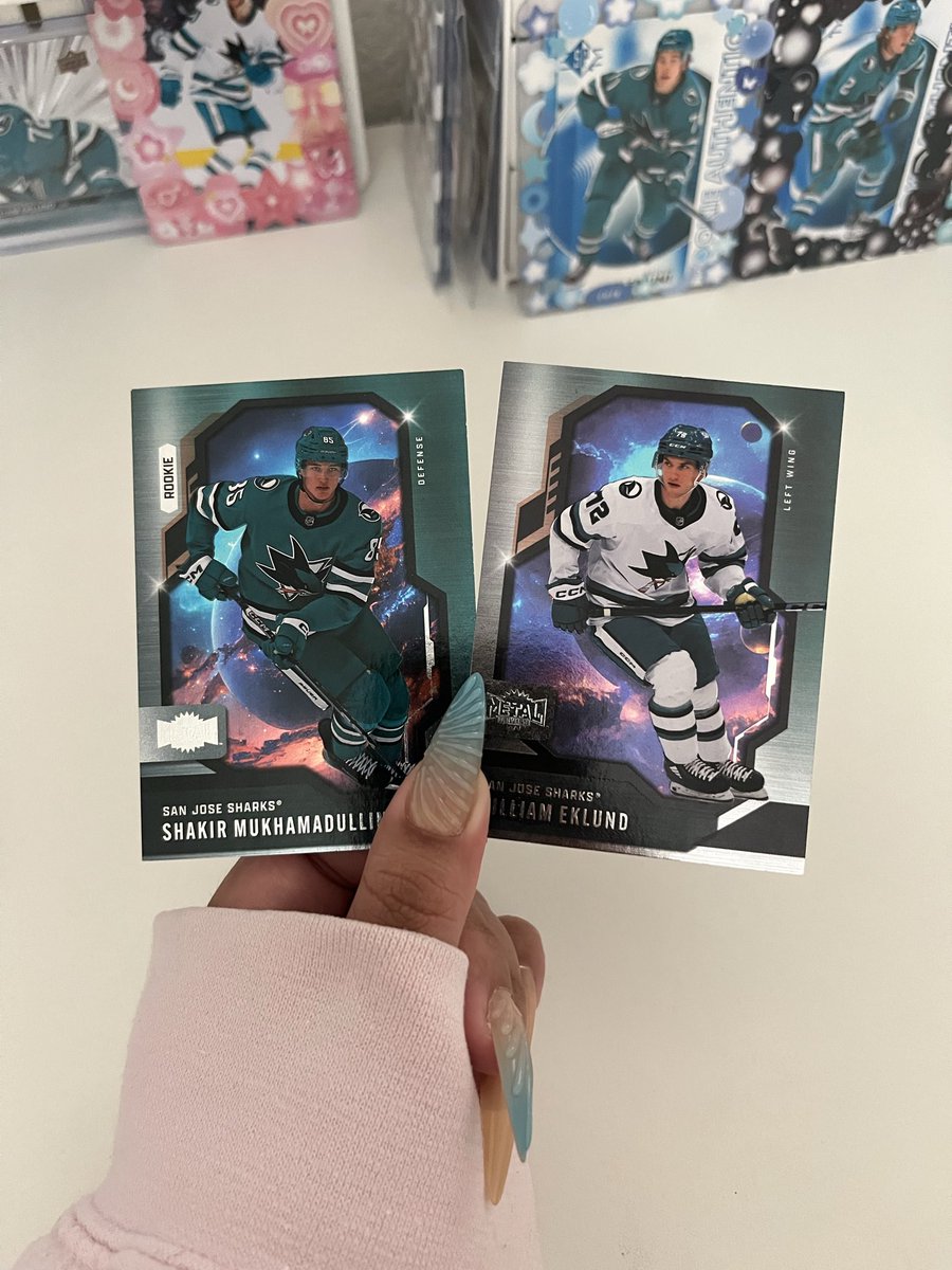 fairyeky's tweet photo. oomf mail!!! another eky card &amp; my first muk card for my collection 🩷 thank you sm my cae @rvnsbrgns 

i made these toploaders specifically for these cards and they came out so cute😭 https://t.co/U8kxIhIJfU