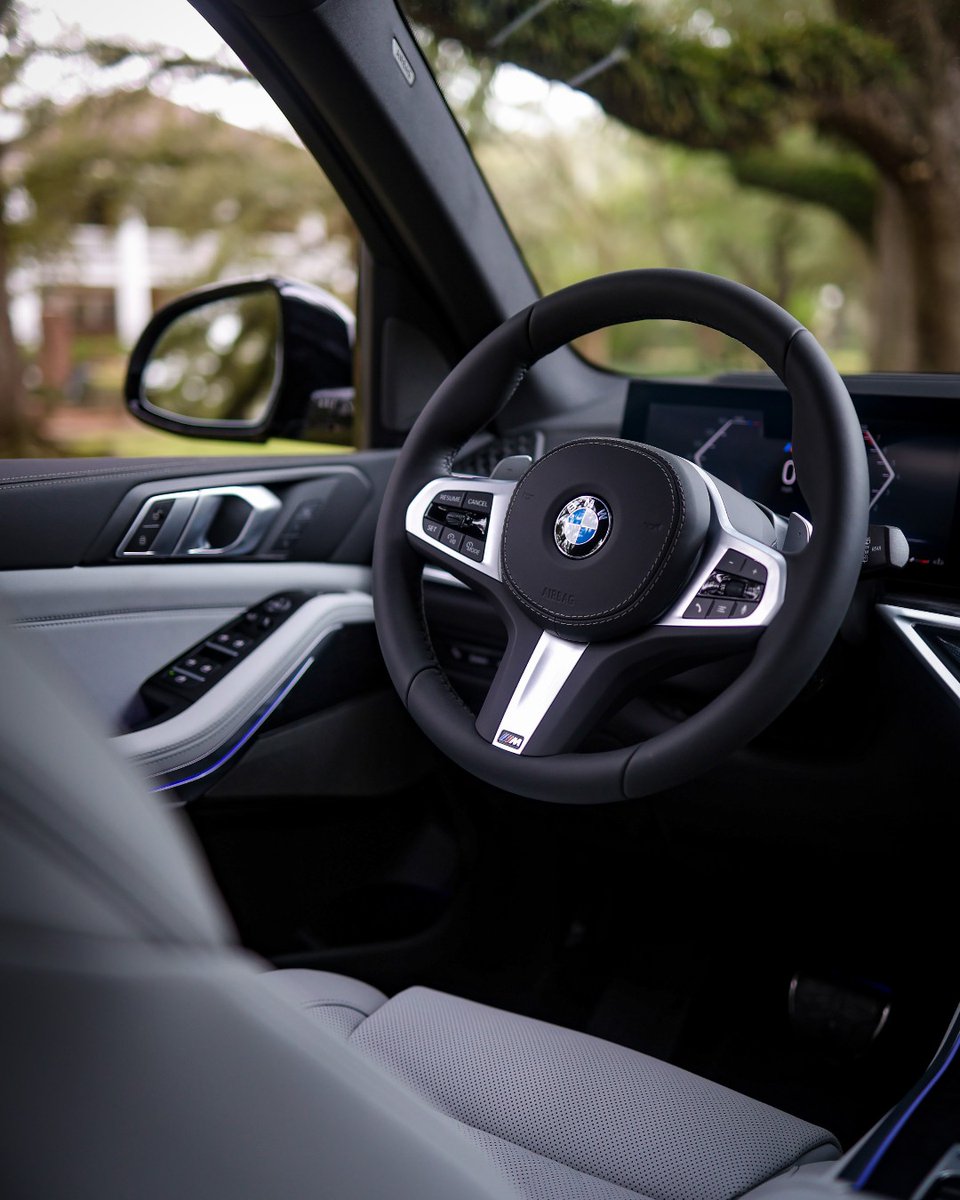 Precision, power, and pure BMW craftsmanship—right at your fingertips.

bit.ly/3Zg5KLm