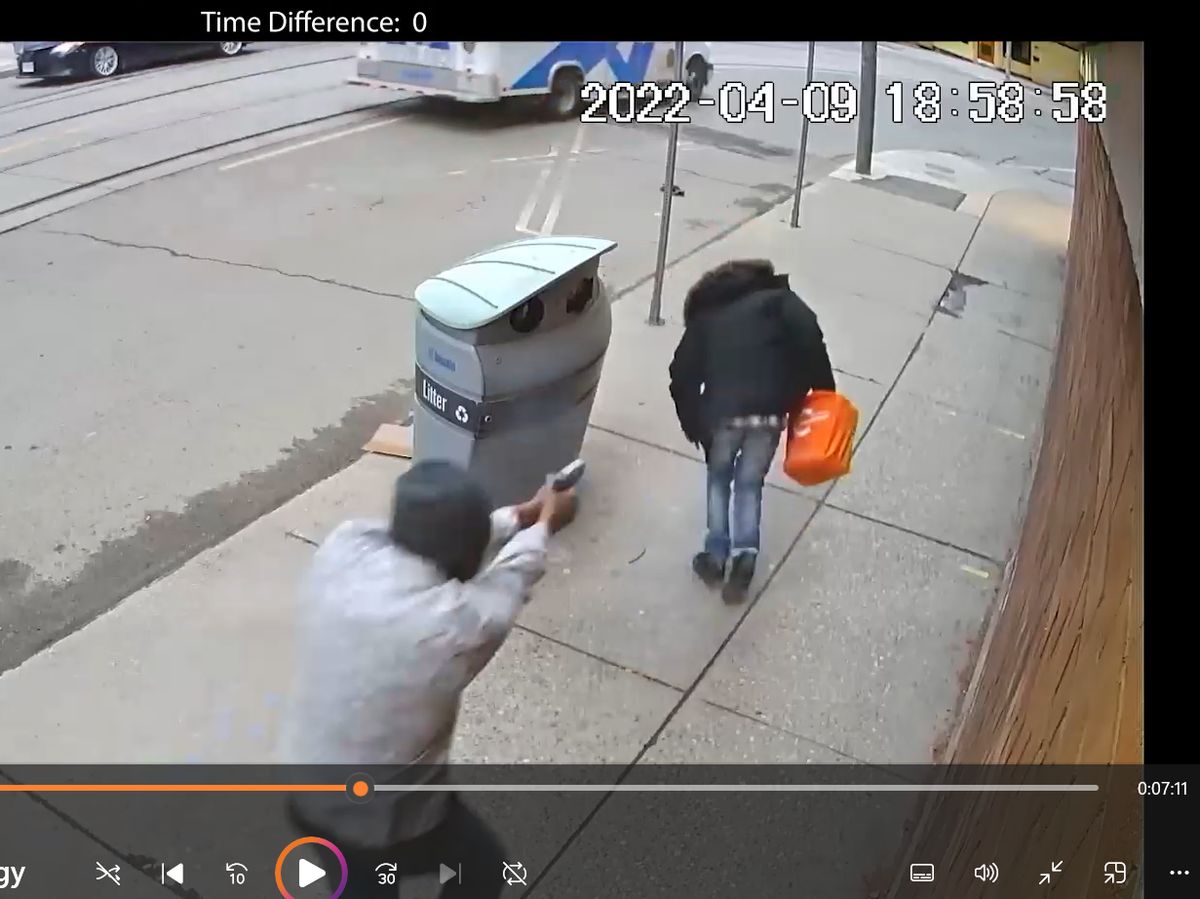 MANDEL: Psychiatrist says killer of two Toronto strangers not criminally responsible torontosun.com/news/local-new…