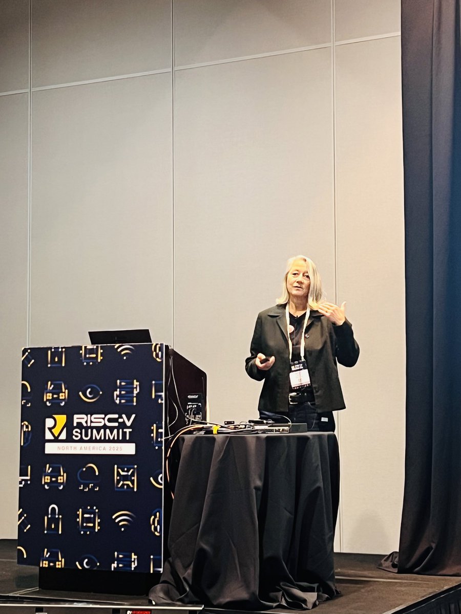 DeepComputingio's tweet image. Big thanks to Kathy Giori for an amazing session at #RISCVSummit NA — “Running WebLLM in the Browser on RISC-V: Toward Lightweight, Local AI Experiences.” 
Bringing #RISCVAIPC + #WebLLM together for efficient, private, browser-based AI! 

#RISCV #LocalAI #DeepComputing