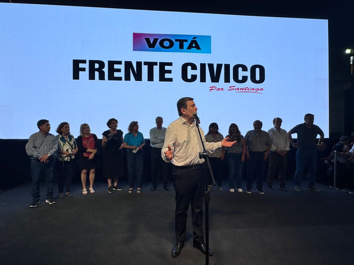 frentecivicosde's tweet photo. UN PLENARIO HISTÓRICO QUE REAFIRMA EL PROYECTO DE UNIDAD, CONTINUIDAD Y DESARROLLO 🙌🏻

Miles de dirigentes, militantes y vecinos de los circuitos 6, 7A, 7B y 9 se reunieron #hoy en el Club Dorrego de la #Capital para expresar su respaldo a nuestros candidatos. https://t.co/EKAjgxjDta