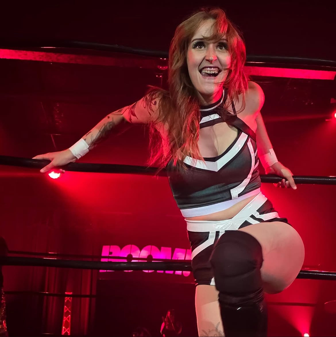 Liiza Hall tweet media