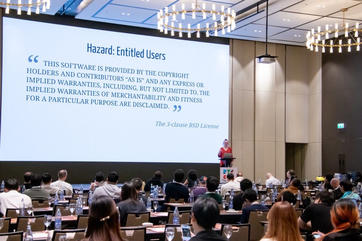 pyconthailand's tweet image. Conference Day wrapped! ๐
Huge thanks to all our speakers, volunteers, and attendees for making this yearโs conference truly unforgettable. ๐
#pycon #pyconth2025 #pythondeepdive #pythoncommunitythrive
