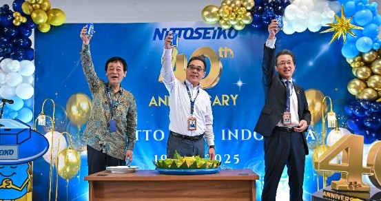 Robot_tech_jp's tweet image. ∽　🤖【ロボット業界ニュース】　∽  

インドネシア現地法人 PT. NITTO ALAM INDONESIA、創立40周年記念式典を開催 
～40年の歩みと未来を紡ぐ場所　タンゲラン工場にて開催～（日東精工株式会社）

    ▼  詳しくは　 Robot-tech　ニュースより
robot-tech.jp/newsPage.html?…