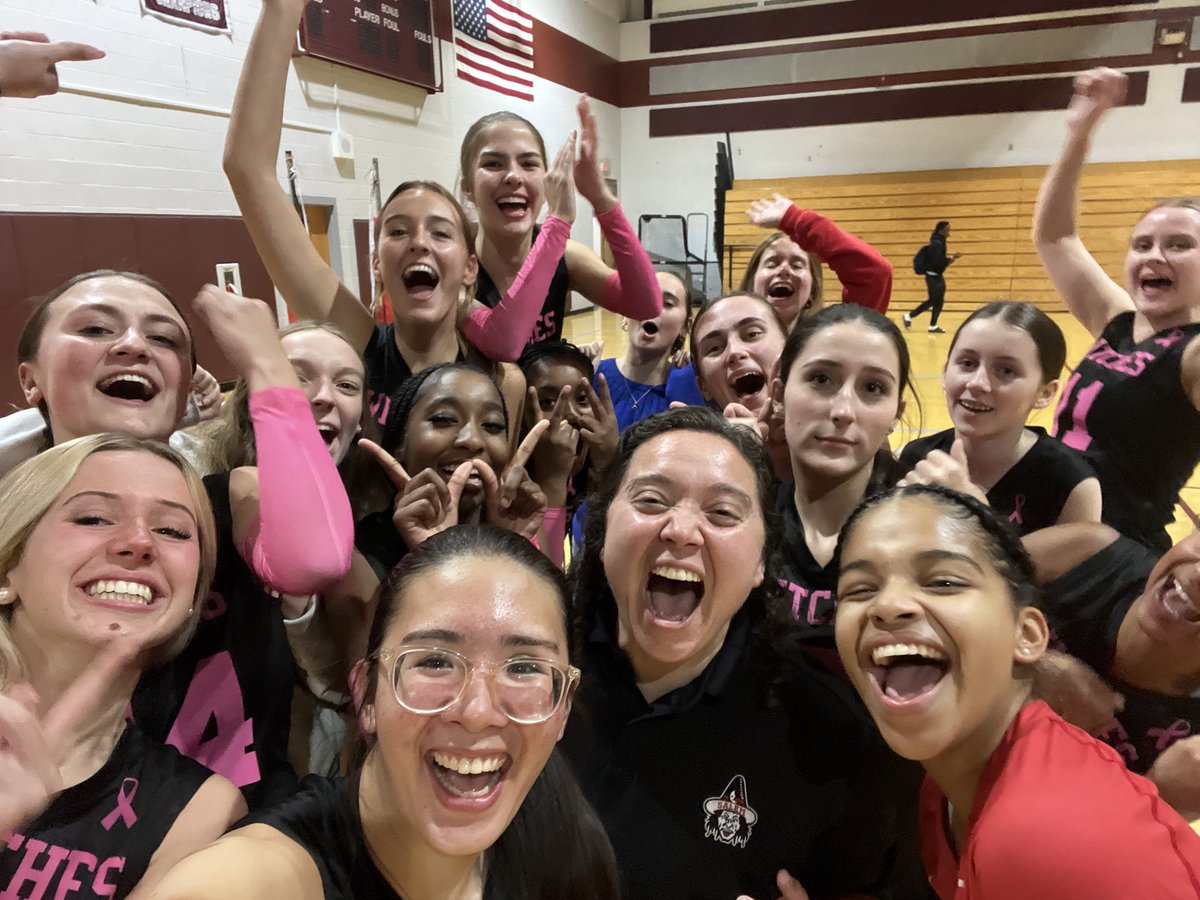 SHSWitchesVBall's tweet image. FOR THE FIRST TIME IN 12 YEARS, WE’RE GOING DANCING! 🎉🎉🎉

Major shoutout to our Varsity squad for earning their 10th win of the season and securing their spot in the Division 3 Playoffs for the first time since 2013! ❤️🏐🖤 #vballwefam #makinghistory