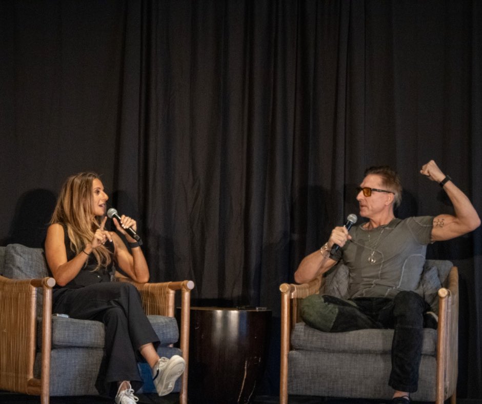 bizofbiohacking's tweet image. 📸 Some photos from Day One!

#biohacking #summit #daveasprey #conference