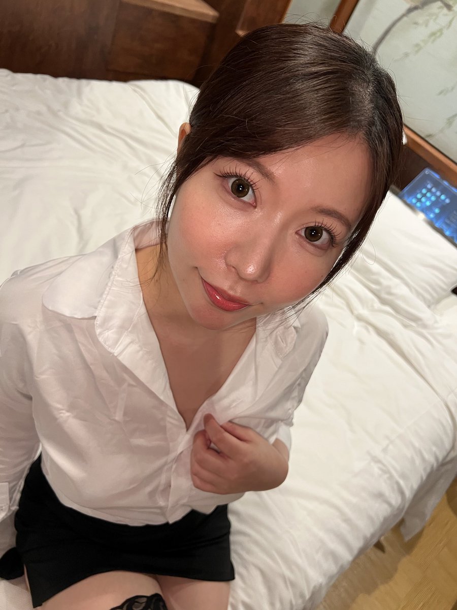sinheitan's tweet photo. 🎉第142回 ㊗️
再度目指せフォロワー1万人プレゼント☆

抽選で3名様に綾瀬舞菜さんのサイン&amp;💋付きチェキ1枚をプ��ゼント💌

応募方法
①綾瀬さん＠ayase_maina とスケザネ@sinheitan をＷフォロー
②このツイートをリツイート

締切は10月26日日曜日正午
詳細は画像にて👇
ご応募待ってます🙇🙇‍♀️ https://t.co/WcpXYZiuNB