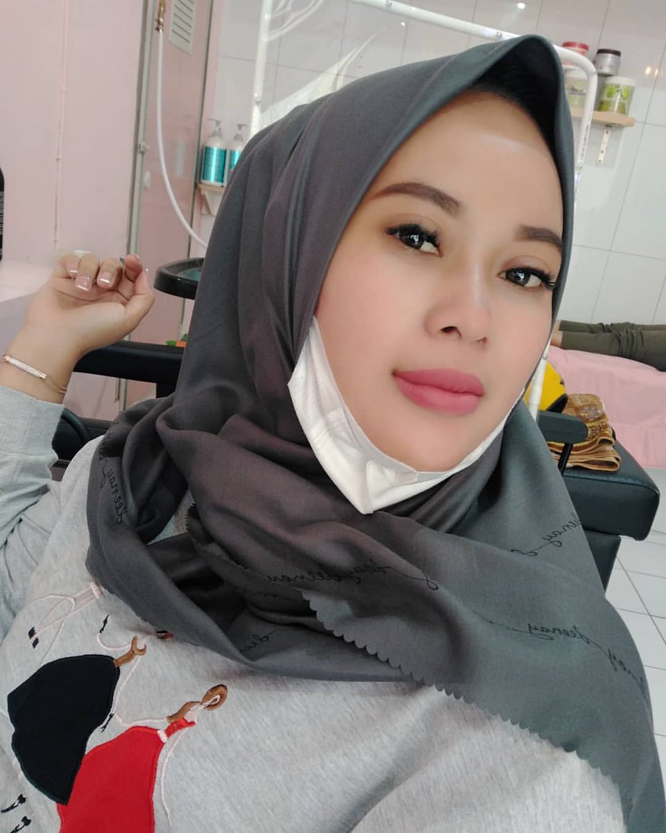 Bunda Merlina tweet media