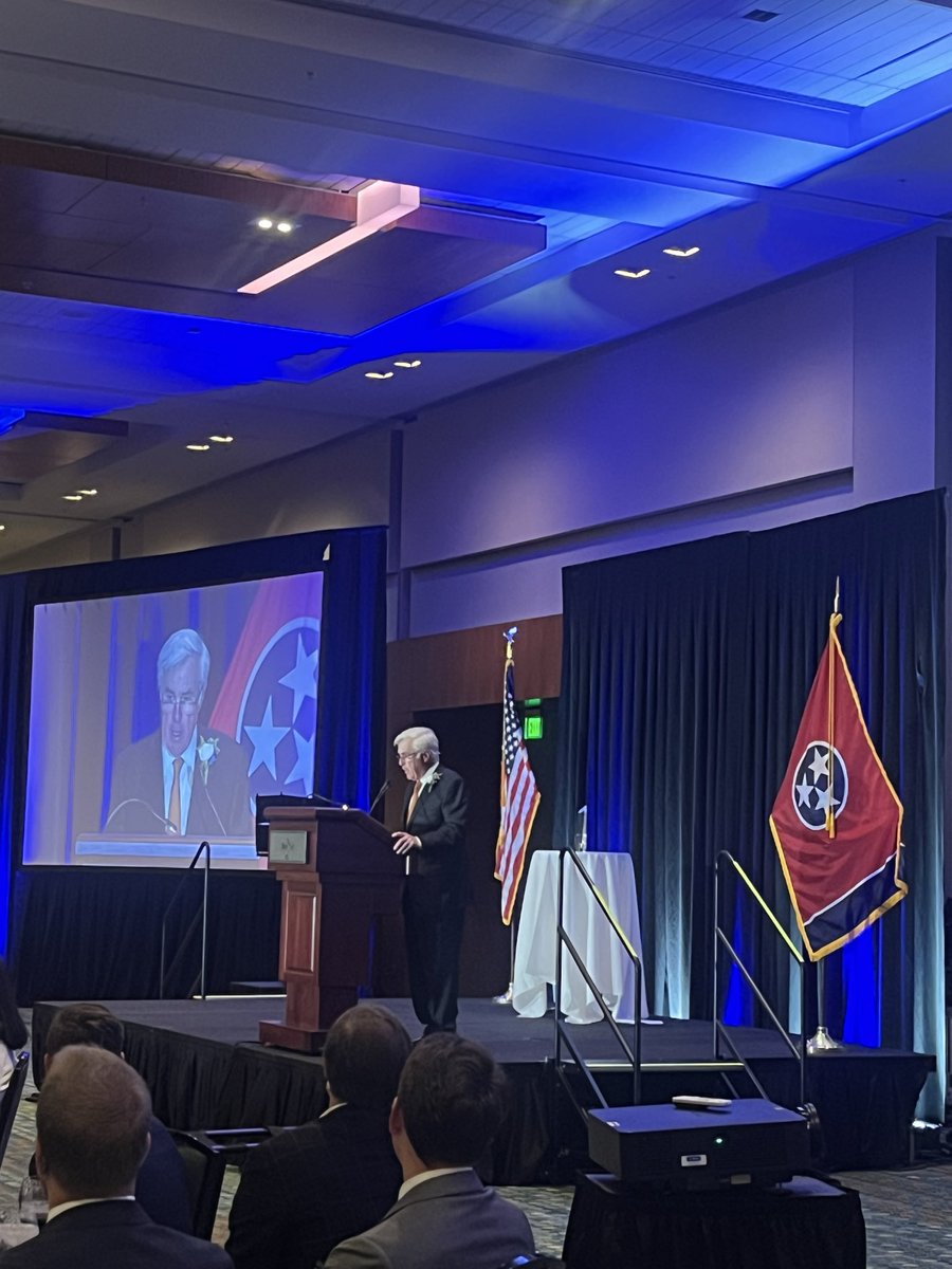 Junior Achievement tweet media