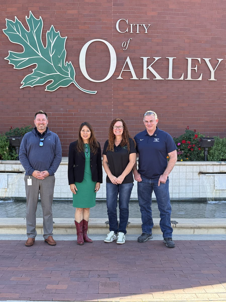CityofOakley's tweet image. City of Oakley Mayor Shannon Shaw, Councilmember Aaron Meadows, and City Manager Joshua McMurray had the pleasure of taking California State Treasurer Fiona Ma on a tour to explore opportunities in Oakley.
Oakley is open for business.
#CommunityDevelopment #OakelyOpportunities