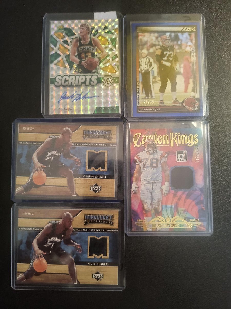 $6 each
Thomas /35
Munoz /199
<a href="/WayFen/">Fenway Wilson</a> <a href="/agunn23/">Sith happens</a> <a href="/SugarKillsMe/">Papa Bear</a>