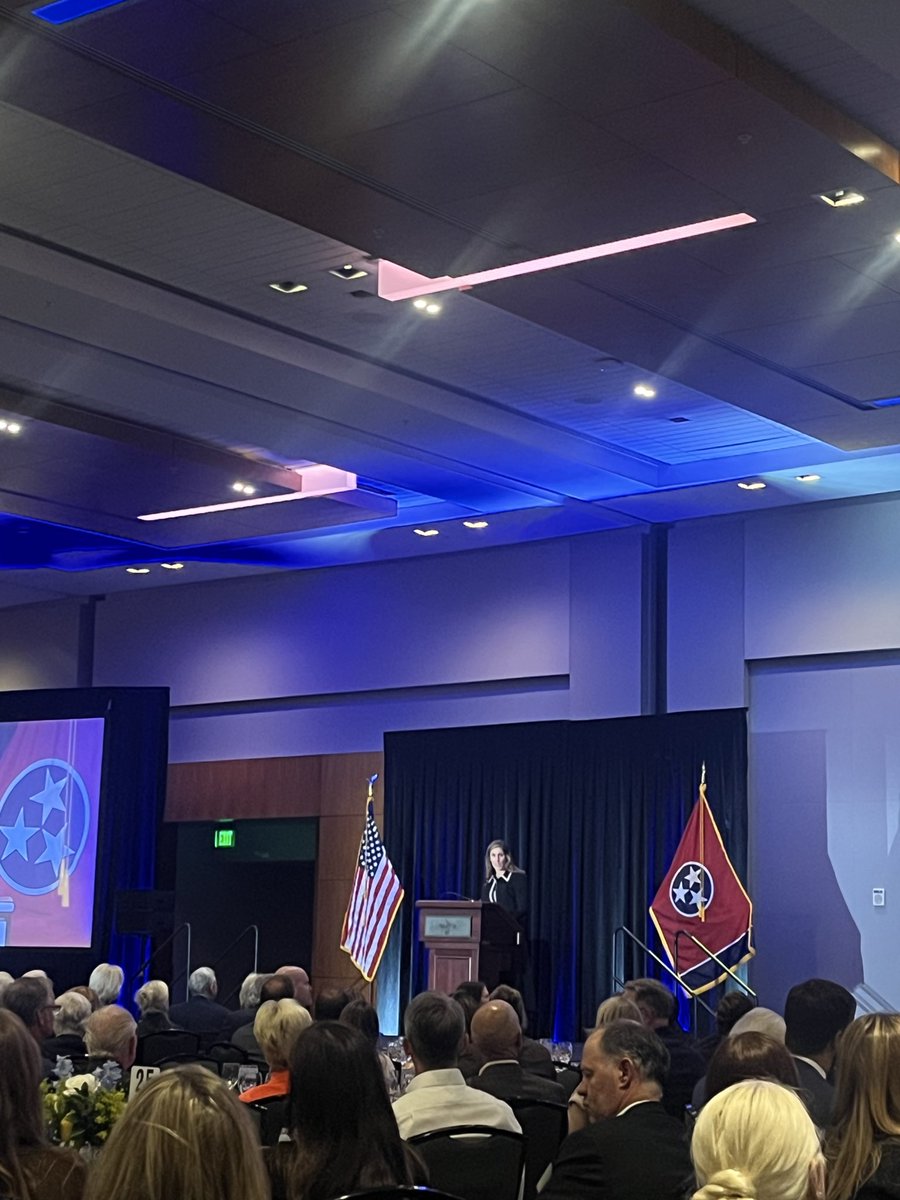 Junior Achievement tweet media