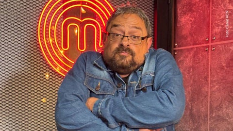 MarianaGU96's tweet image. Dale like a este Ricardo de la suerte para que si saber cómo y sin mucho sufrimiento, llegues lejos en tus proyectos 

#MasterChefCelebrityColombia
