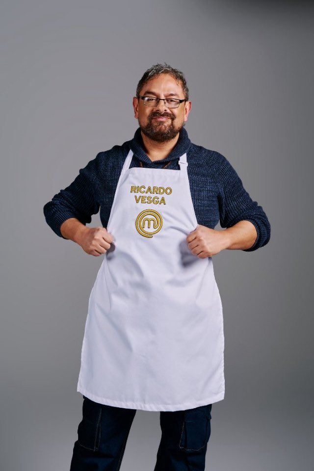 _fans_777's tweet photo. AMOOOOOOOOOOOO VERTE EN LOS 9 RICHIIIIIIIIIIIIIIIII!!! 

 #MasterChefCelebrityColombia
#MasterChefCelebrityColombia 
#MasterChefCelebrity 
#MasterchefConfeitaria https://t.co/NWiLJmz1Bf