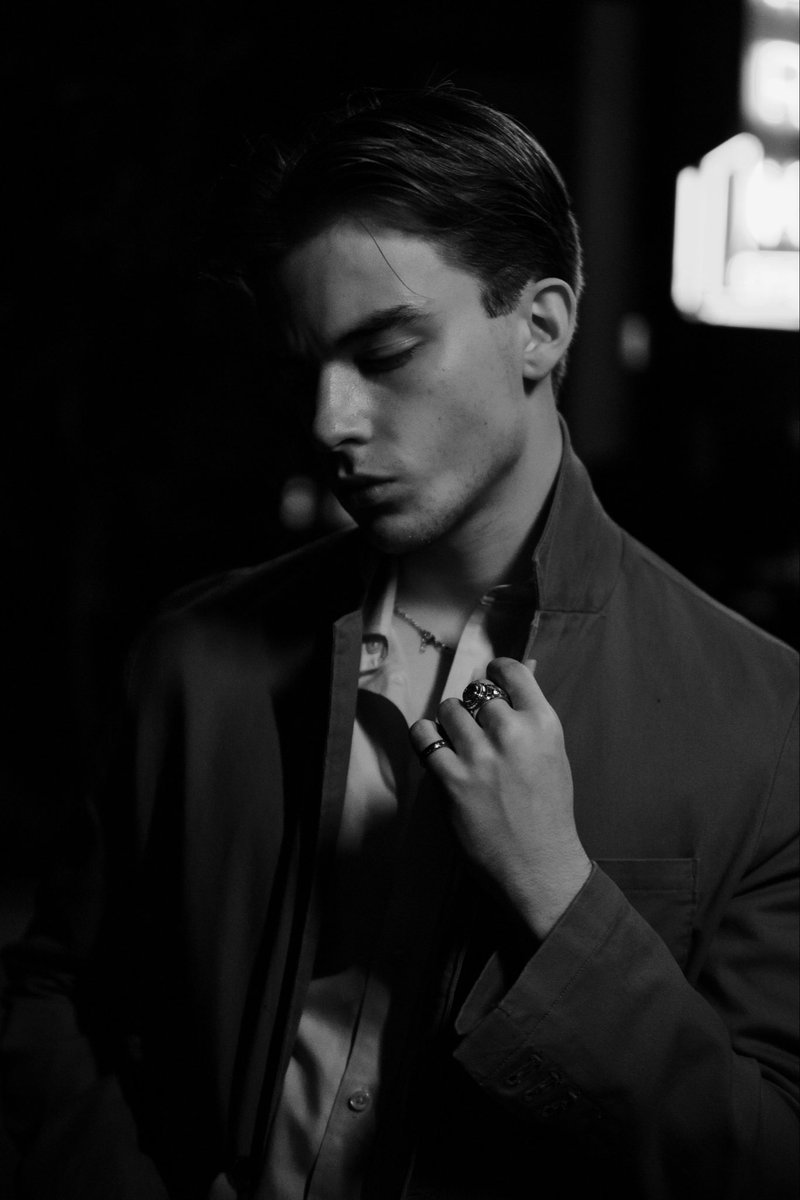 Ramray 📸 tweet media