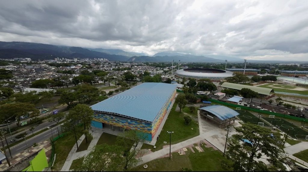FabianGTorresC's tweet photo. ✅ ¡Seguimos cumpliéndole al deporte del Meta!
Junto a @CGR_Colombia revisamos el avance del estadio alterno de La Esperanza y el Parque Sikuani 🏟️💚
Las obras civiles ya están 100% terminadas. Muy pronto, ¡más de 316.500 llaneros podrán disfrutarlas! 💪⚽️ https://t.co/MCLlTNzBgo
