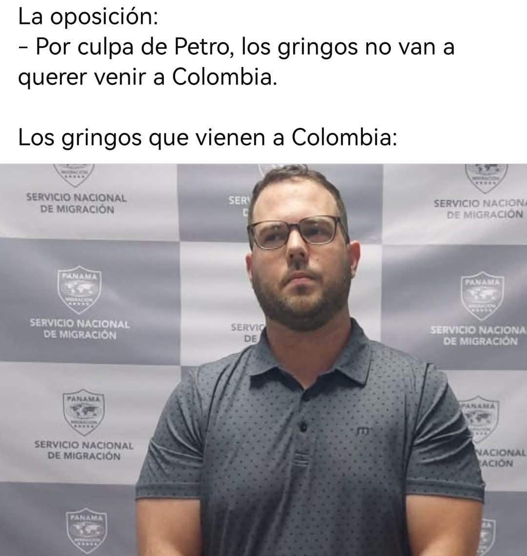 My_KeyMC's tweet image. No les importa el país. Se preocupan porque vengan un montón de pederastas a abusar de la niñez marginalizada y empobrecida, mientras Medellín se convierte en el burdel de los gringos. Faltos de dignidad, arrodillados, no pasarán!
