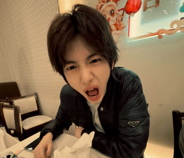 cortis_ol's tweet photo. 쮸옵 데뷔 직후엔 커척하는 사진 많이 올렸는데 요즘은 실체가 드러나서 그런지 편하게 걍 개비의매직하우스ㅌㅊ 사진만 올리심 https://t.co/ZBePmzoGiY