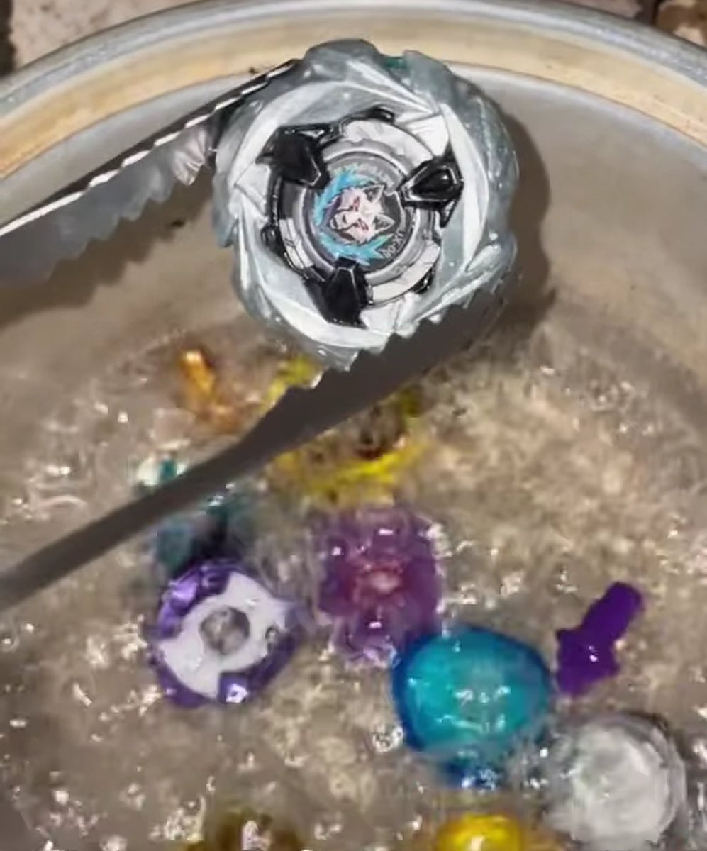 X Kurosu 🦋 tweet media