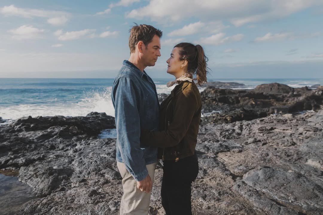 CotedePabloES's tweet image. “📣 DON’T MISS THE SEASON FINALE OF #NCISTONYANDZIVA THIS THURSDAY ON Paramount+ 📣 […] Loved working with every single one of you beautiful talented people. What a trip - Long live #tonyandziva 🫶”

📷 Paramount via Lara Rossi on IG
More pictures here: instagram.com/p/DQFcmV2CIlk/…
