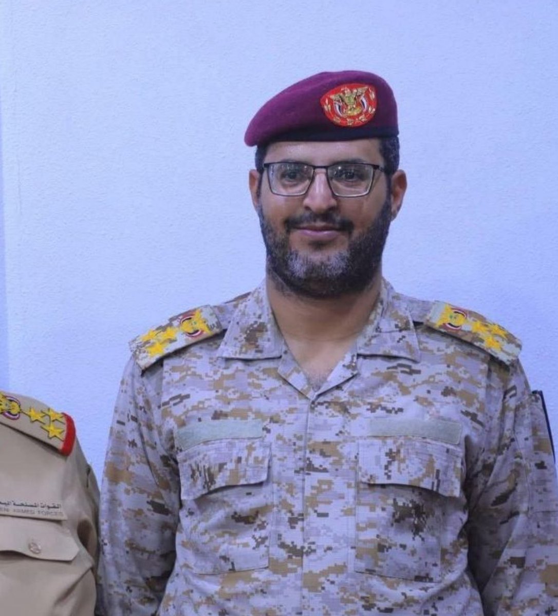 #تمرة💢|| صور🚨:

اول ظهور للقيادي الحوثي الكبير ، العميد صلاح ، بعد انشقاقه عن الحوثيين ، ووصوله لأراضي الحكومة اليمنية المعترف بها دولياً🇾🇪👇