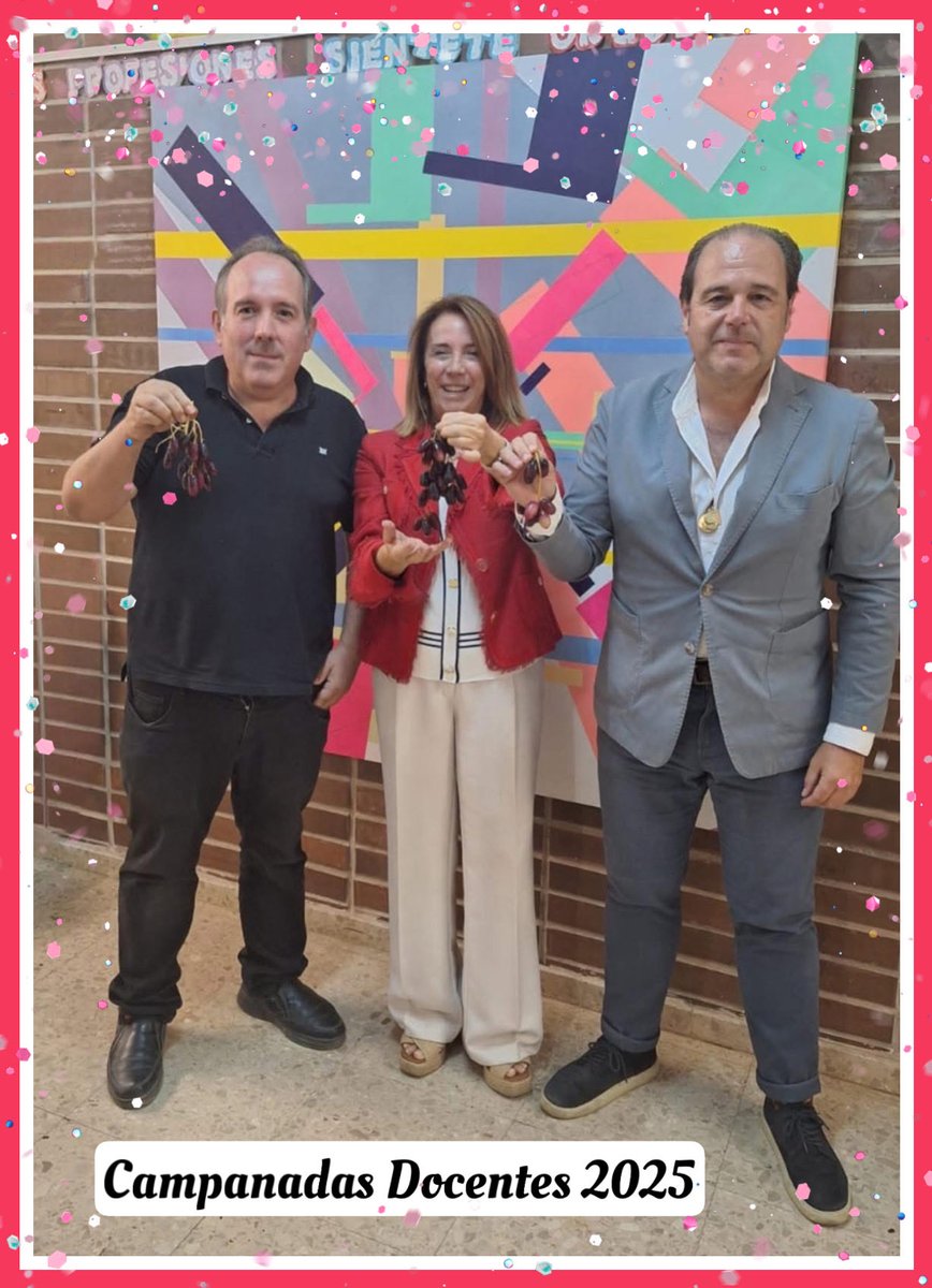🍇 ¡Vuelven Las Campanadas Docentes 2025! ❤️
La gran cita de la comunidad educativa  para despedir el año 🎉

🗓️ 19 de diciembre · 🕠 17:30 h
📍 Plaza Mayor, Murcia
🎶 Música, sorpresas y brindis por el 2026 🥂

#Direcmur #CampanadasDocentes #Murcia
