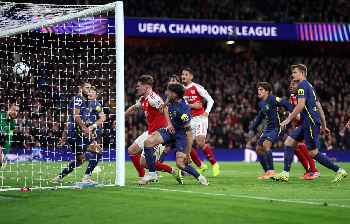27Sports_Digest's tweet photo. 🔥 Premier League Leaders Run Riot in Spain!

@Arsenal produced a sensational first-half performance, scoring four goals in just 14 minutes to storm into a 4–0 lead against Atletico Madrid! 
A Viktor Gyökeres brace set the tone, as the Gunners tore through the Spanish side with ruthless precision. 💪🔴

Premier League dominance on full display , and Arsenal are making a statement in Europe! 🇪🇺🔥

#Arsenal #AtleticoMadrid #UCL #Gyokeres #SportsDigest
