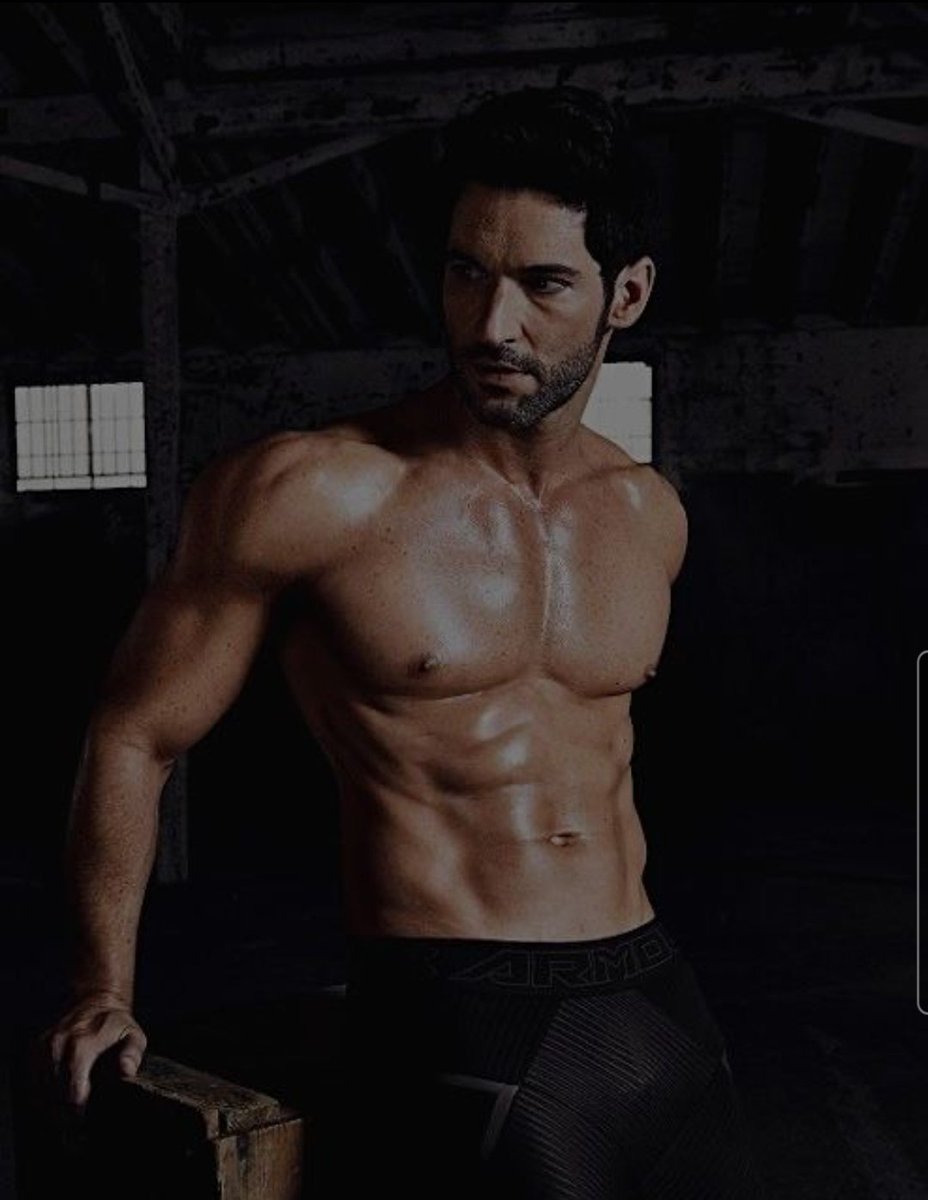 𝐁𝐥𝐚𝐝𝐞 // 𝐓𝐇𝐄 𝐕𝐀𝐌𝐏𝐈𝐑𝐄 𝐒𝐋𝐀𝐘𝐄𝐑 tweet media