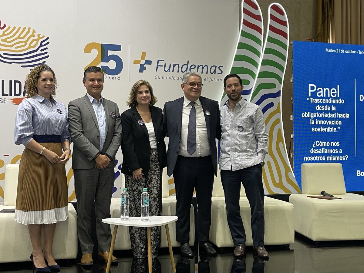 Hoy participamos en la #SemanaDeLaSostenibilidad2025 de <a href="/FUNDEMAS/">FUNDEMAS</a>, donde nuestro director país, Boris Quintanilla, compartió sobre el compromiso de Nauterra con la protección de los océanos y las buenas prácticas para gestionar de manera responsable los recursos #Oceanos