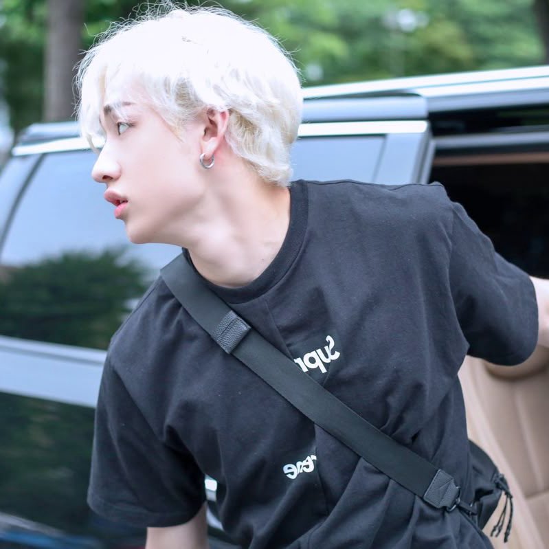 woIfdela's tweet photo. he grew up so well https://t.co/0sKOXN2NWZ