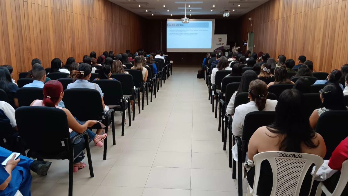 Durante la segunda jornada del II Congreso de Investigaciones en Salud, se abordaron temas clínicos, entre ellos:

• Linfadenitis tuberculosa
• Síndrome nefrótico
• Síndrome de Brooke-Spiegler
• Esclerosis tuberosa
• …y otras patologías de interés académico y asistencial.