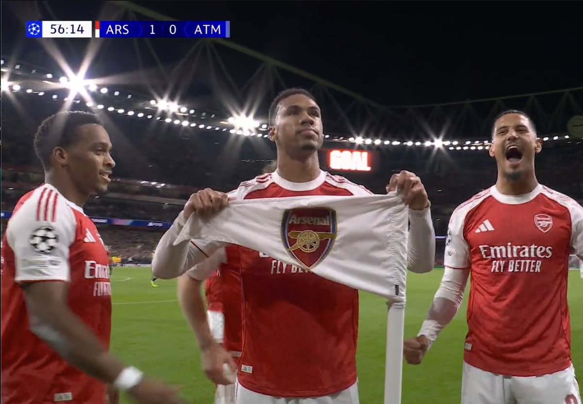 _zxks's tweet photo. @PLforIndia @Arsenal Setpiece FC ❤️ https://t.co/QtibPnVw4Y