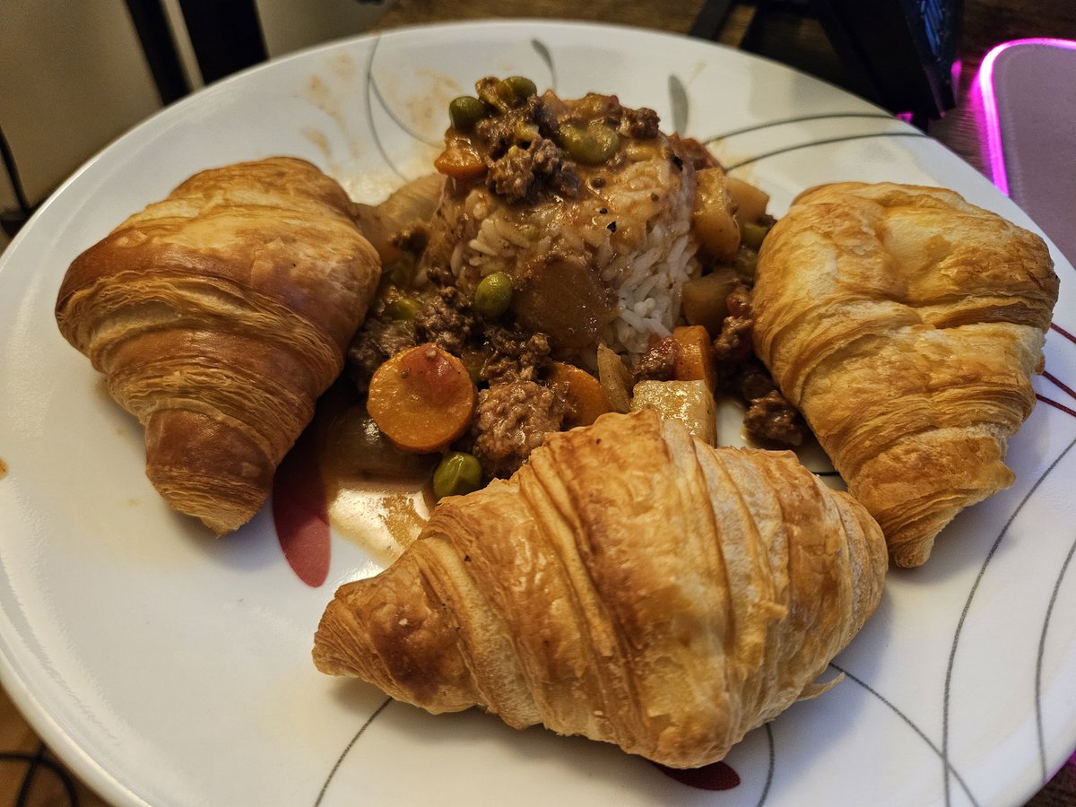 Amde stew version of the curry dish in #PokemonLegendZA #pokemon #streamers