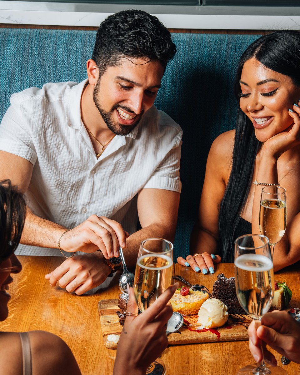 Whether it’s “just us two” or the whole crew, Kona nights always hit different.

Tap the link to book 🥂