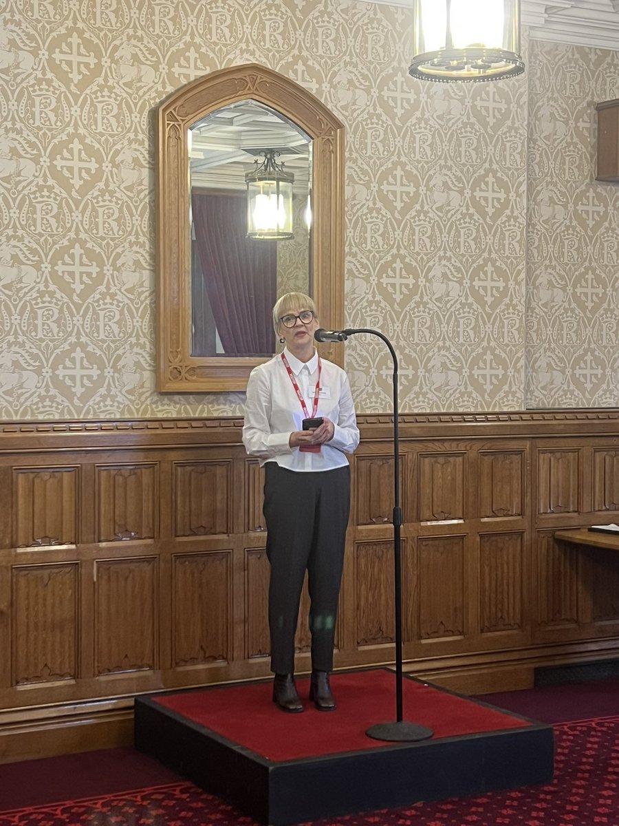 salford_mayor's tweet image. Truly honoured to be invited to the @UKHouseofLords this afternoon by Lord McDonald of Salford @SimonMcDonaldUK to attend a brilliant showcasing by our young Salfordians of excerpts from GODS OF SALFORD, organised by the amazing team @The_Lowry, truly inspirational!👏🏻 #❤️Salford