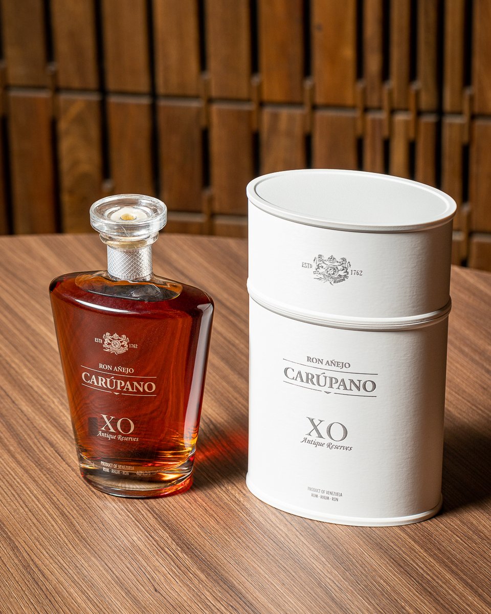 Meet Ron Carúpano XO 🥃
 A rum aged to perfection in American white oak barrels. This exceptional rum reveals a symphony of flavors—wood, caramel, hazelnuts, almonds, and merey.
A journey of flavor crafted through decades of expertise.
 Ron Carúpano, Exceptionally Crafted.