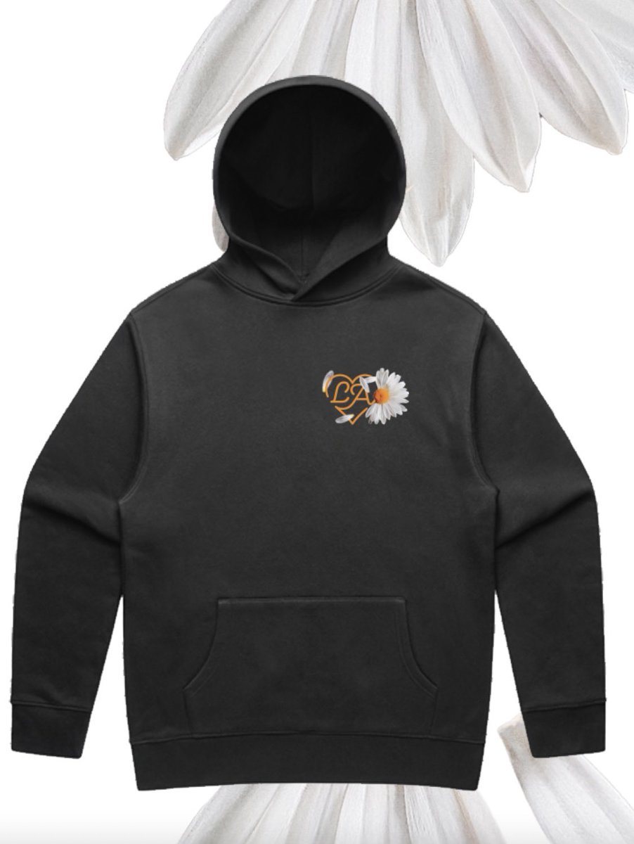 KIXNKARBS's tweet image. I found a size large ๐