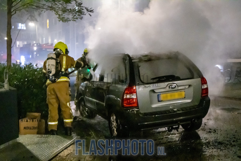 Auto uitgebrand op Dr. Kuyperlaan in Schiedam