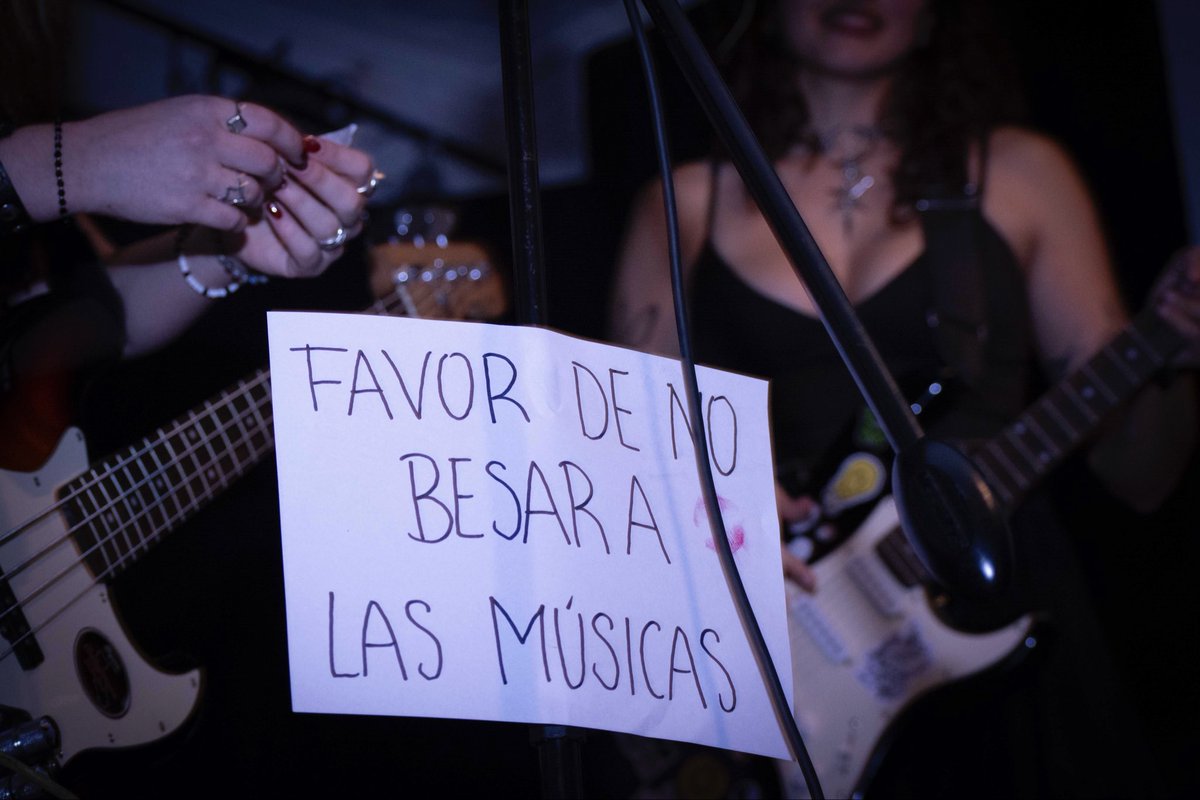 registro de nuestro paso x el festival Nuevo Rock en Metamorfosis🌟

gracias por la buena onda siempre, ya nos quedan muy pocas fechas y despedimos este año hermoso, así que no duerman…

📸 siempre capturando @/phcando.zacarias