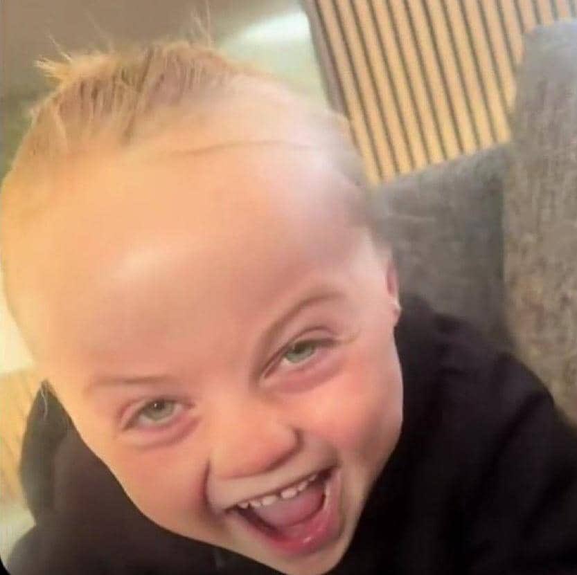 Sxbkay <a href="/QasimSalah7701/">الفضيلة شيخ قاسم شيخ صالح الايلي</a> lafta war iga siii baaba 😀😀🤣